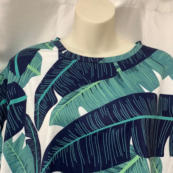 Shein top - Picture 2 of 4